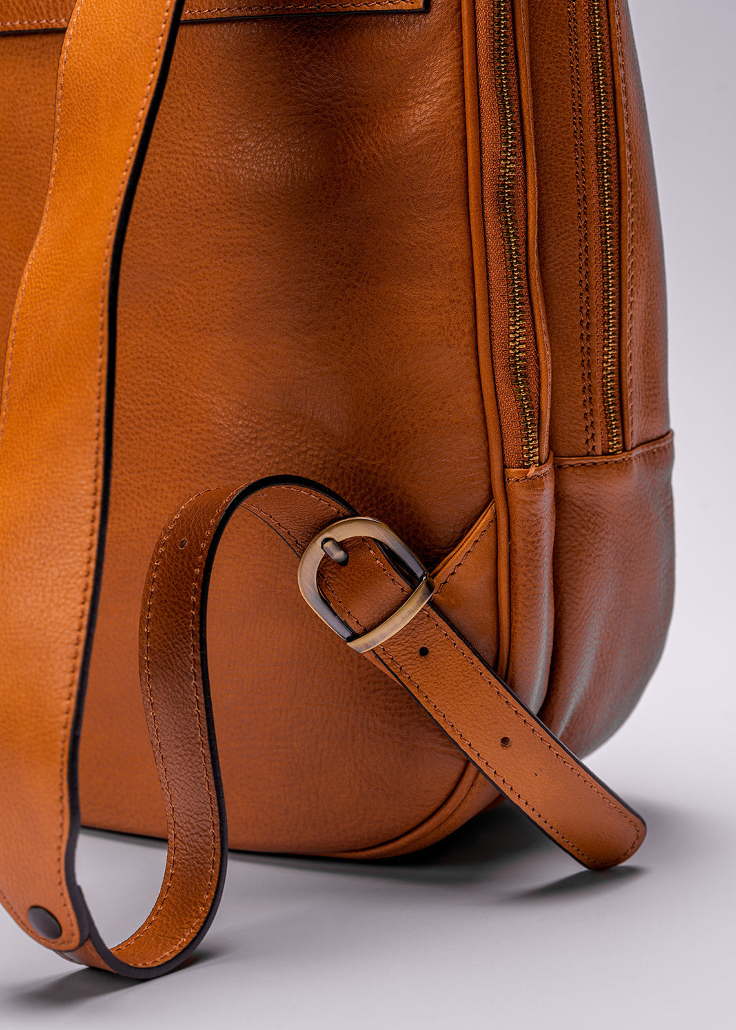 FERROW backpack gold full-grain calfskin