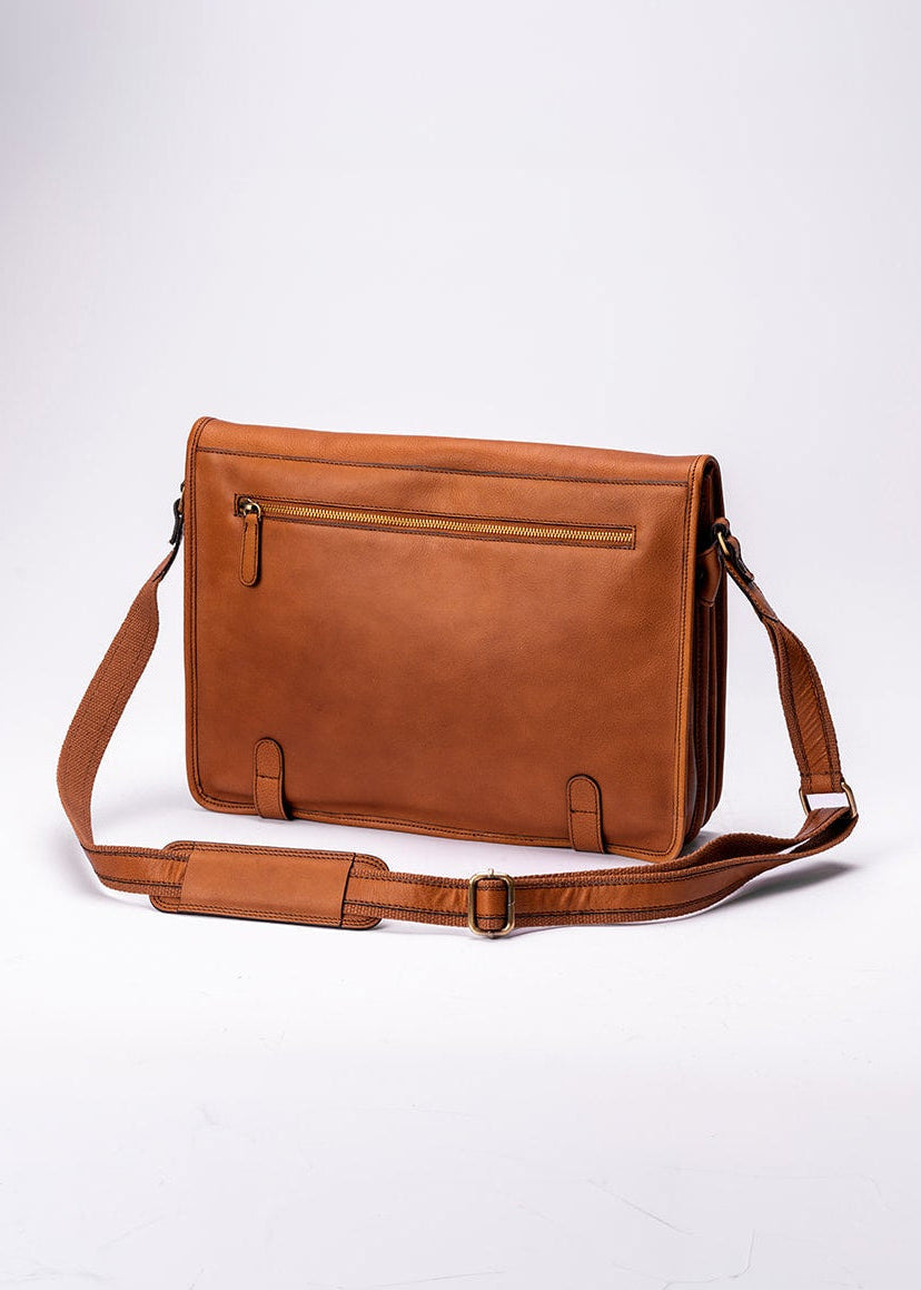FERROW messenger bag brown full-grain calfskin