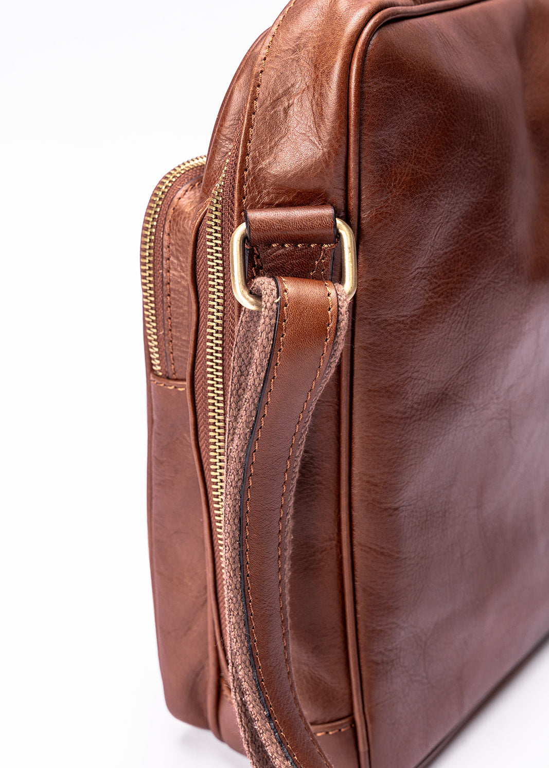 FERROW messenger bag chestnut full-grain calfskin