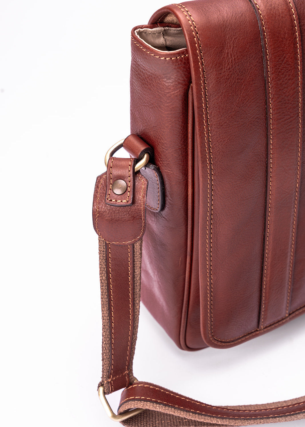 FERROW messenger bag brown full-grain calfskin