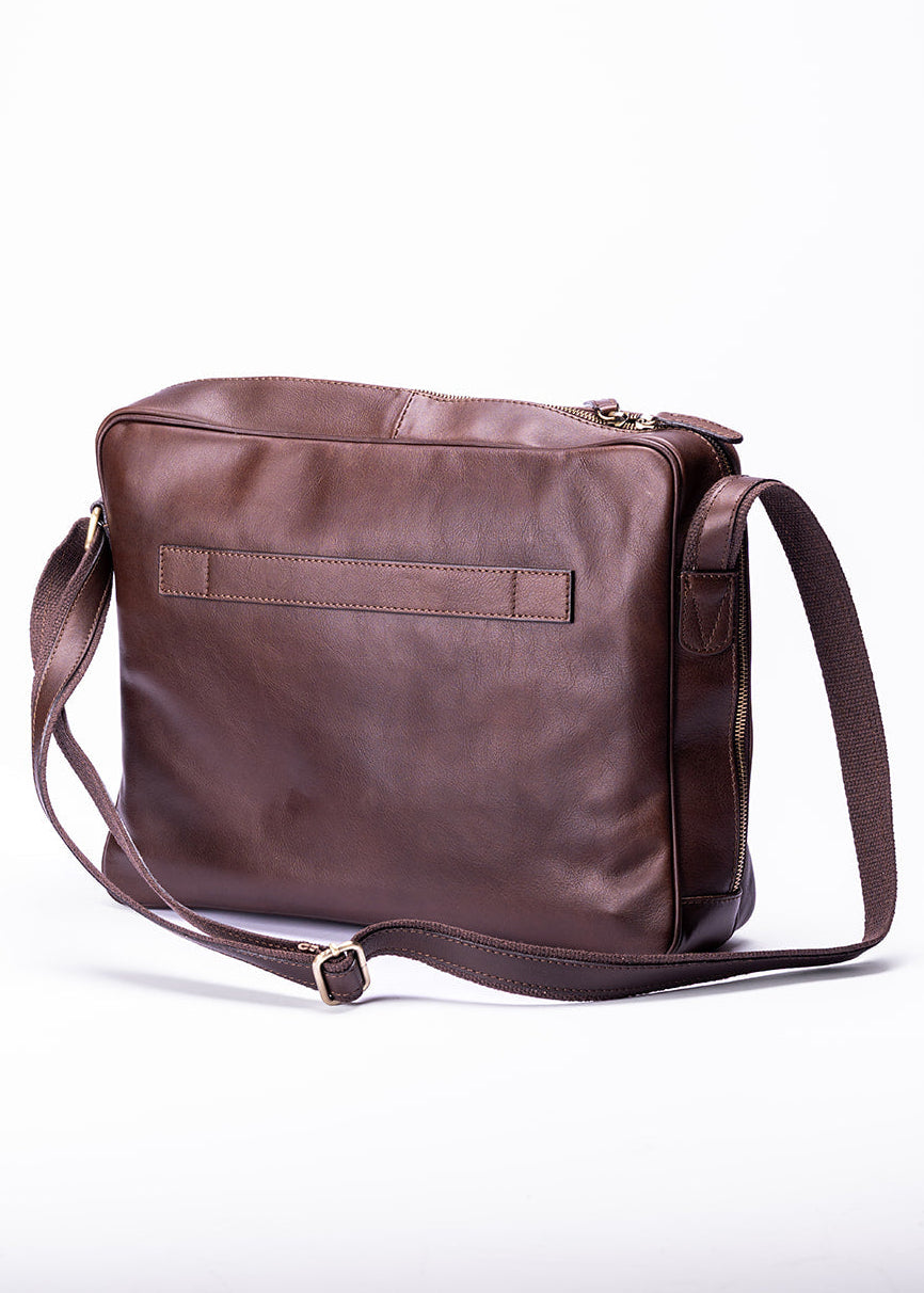 FERROW messenger bag dark brown full-grain calfskin