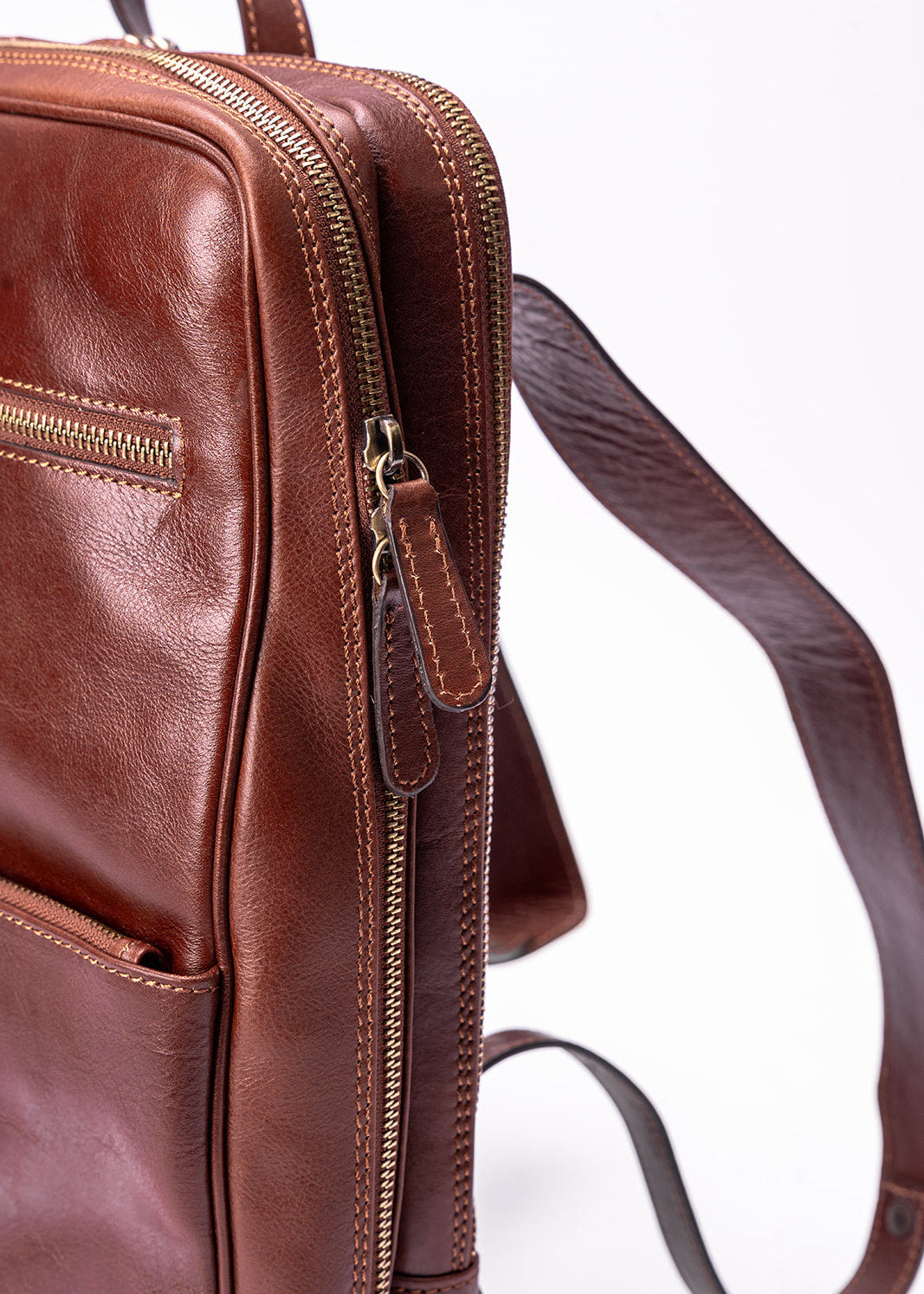 FERROW backpack brown full-grain calfskin