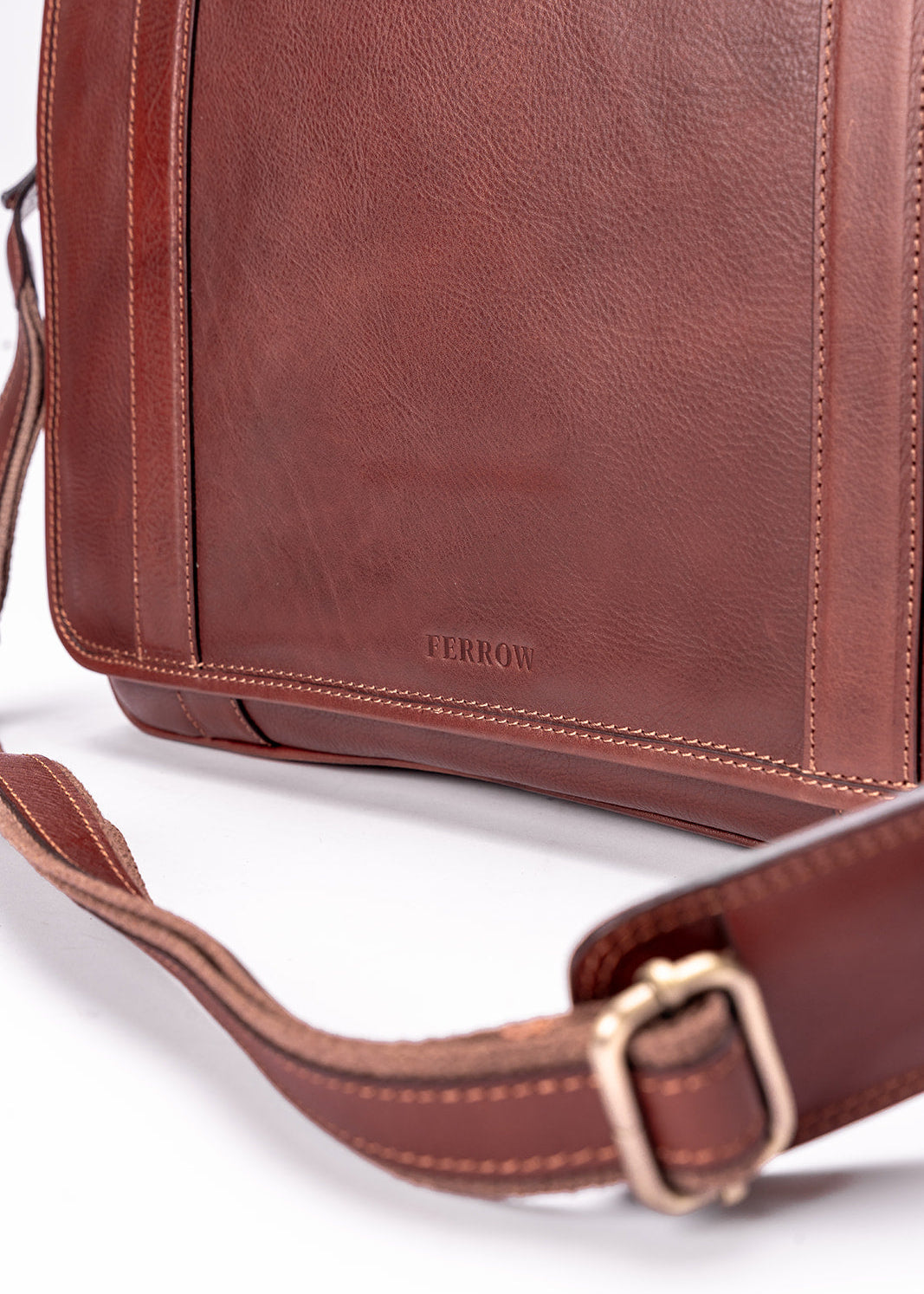 FERROW messenger bag brown full-grain calfskin