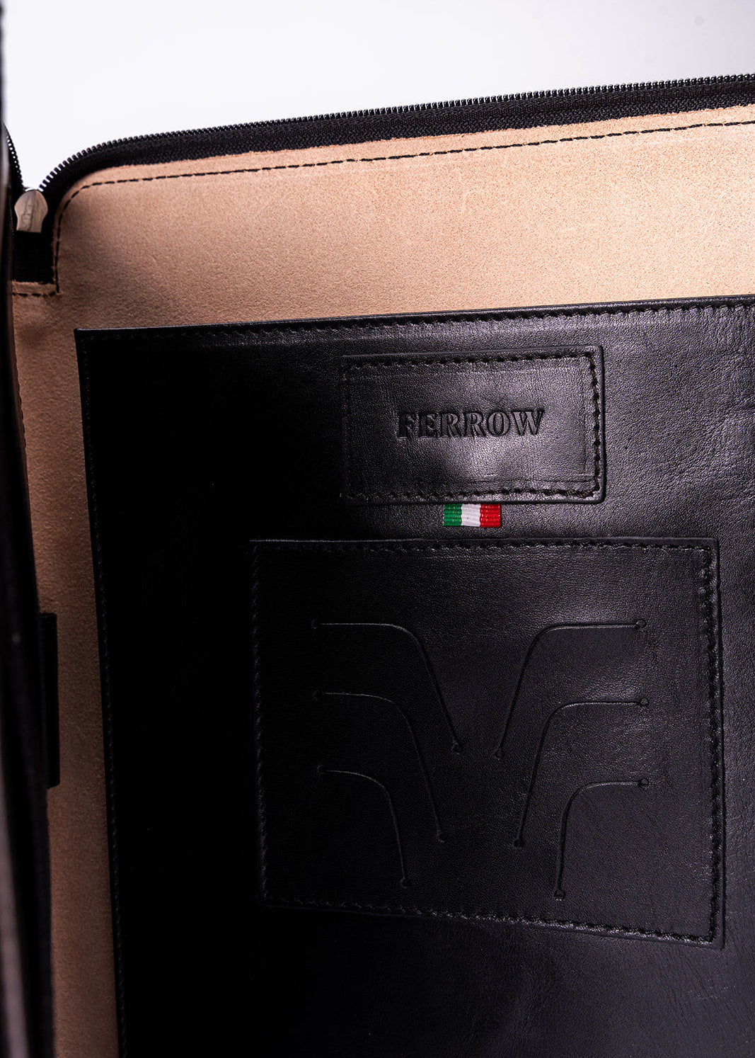 FERROW folio black full-grain calfskin