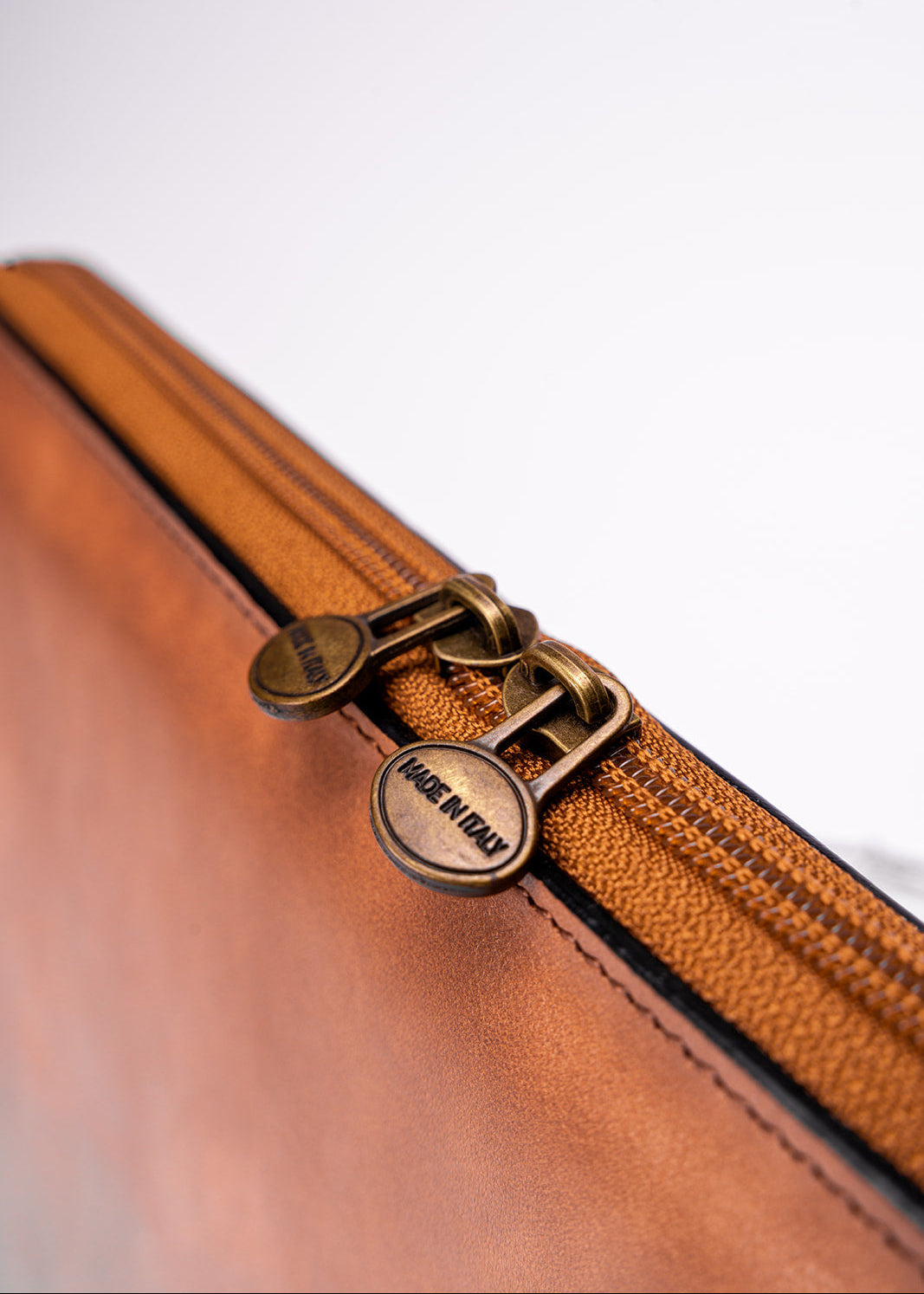 FERROW folio colonial full-grain calfskin